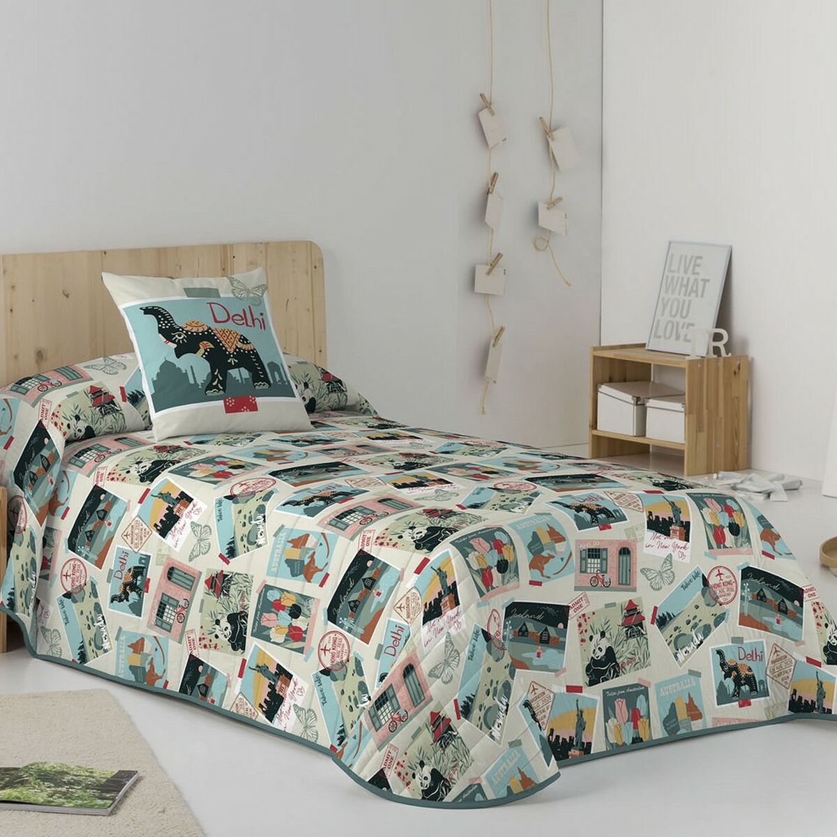 vuodepeite-viltti-cool-kids-postcards-200-x-260-cm